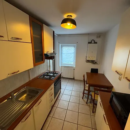 דירה Night Apartment, 3 Camere, 3 Balcoane, Untold קלוז'-נאפוקה