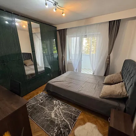 Night Apartment, 3 Camere, 3 Balcoane, Untold דירה קלוז'-נאפוקה